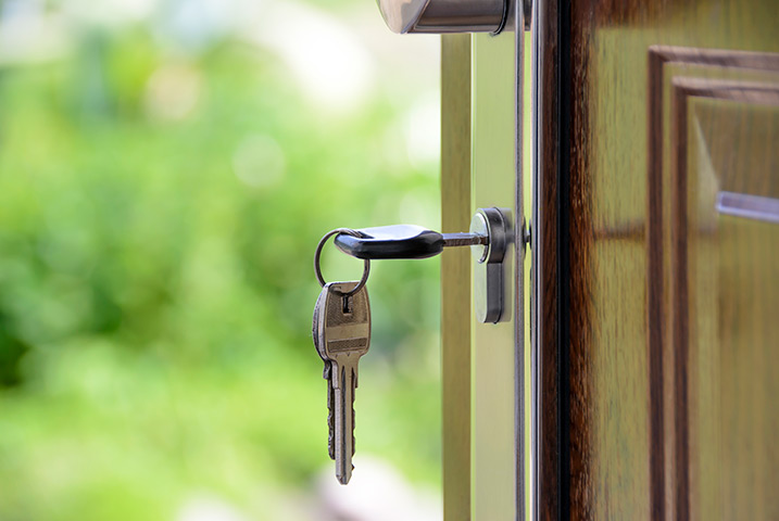 A2B Locks are able to provide local locksmiths in Eling to repair your broken locks. 